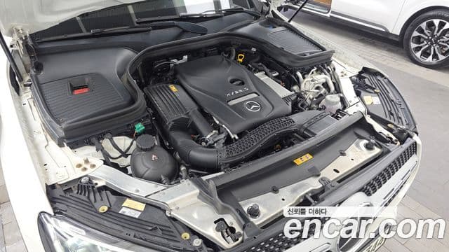 Mercedes-Benz GLC-Class 2021 — ფოტო 6/20