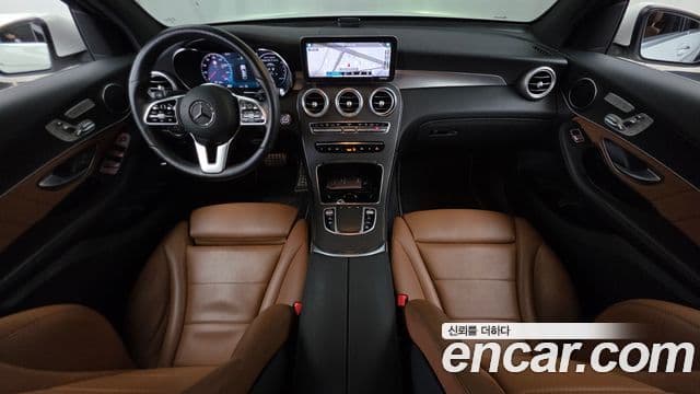 Mercedes-Benz GLC-Class 2021 — ფოტო 7/20