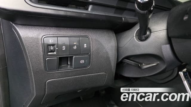 Hyundai Staria 2022 — Фото 14/20