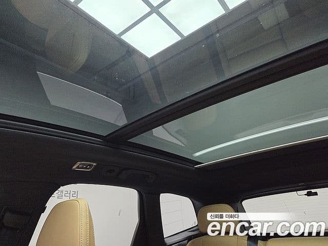 Volvo XC60 2021 — Şəkil 16/19