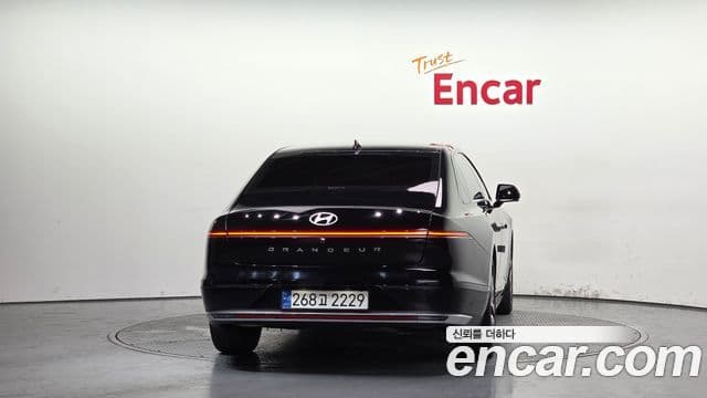 Hyundai Grandeur 2023 — Şəkil 4/20