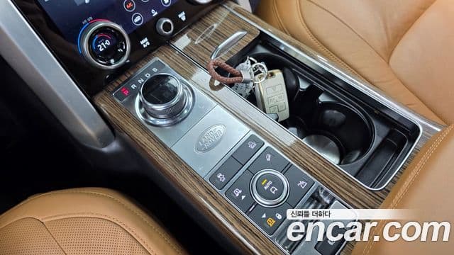 Land Rover Range Rover 2018 — Şəkil 9/20