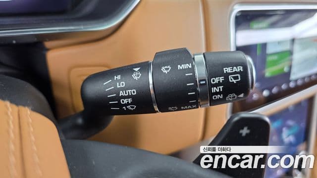 Land Rover Range Rover 2018 — Şəkil 26/35