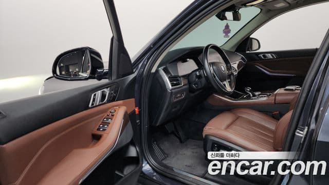 BMW X5 2019 — ფოტო 10/20