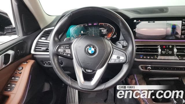 BMW X5 2019 — ფოტო 13/20