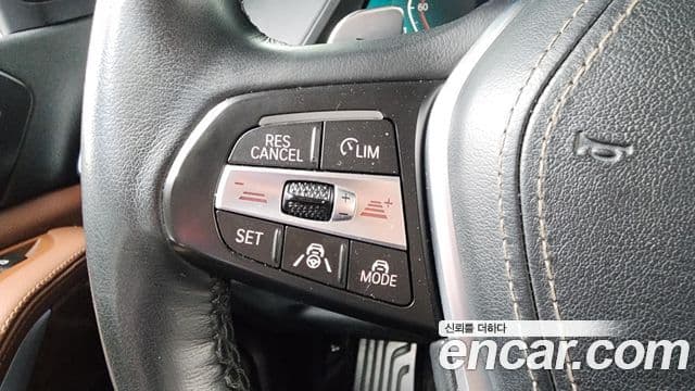 BMW X5 2019 — ფოტო 17/20