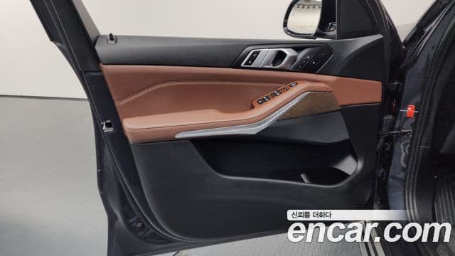 BMW X5 2019 — ფოტო 2/37