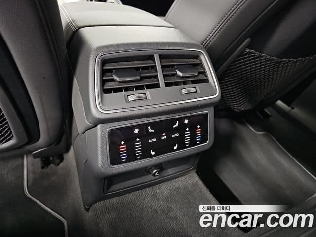 Audi A6 2021 — Şəkil 13/20