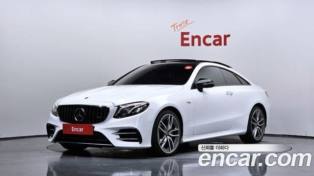 Mercedes-Benz E-Class 2020 — Фото 1/20