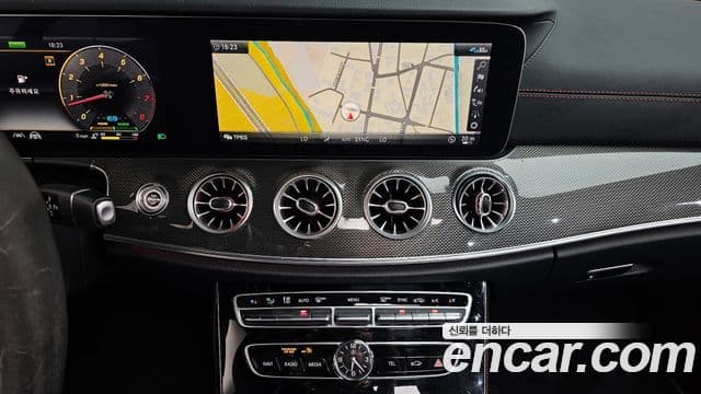 Mercedes-Benz E-Class 2020 — Фото 14/20