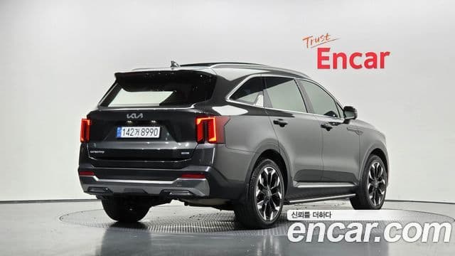 Kia Sorento 2024 — фото 2 из 20