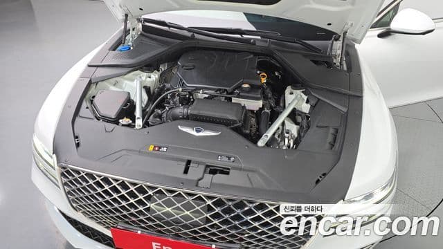 Genesis Electrified G80 2022 — фото 6 из 20