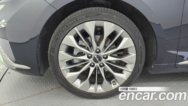 Kia K8 2022 — фото 5 из 20