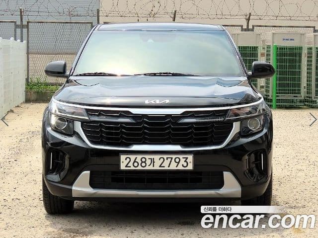 Kia Seltos 2023 — Şəkil 1/1