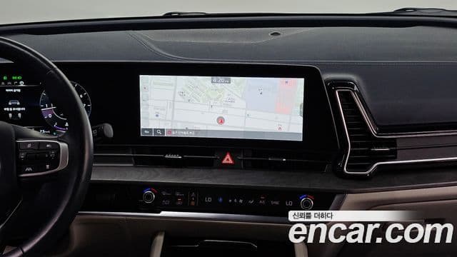 Kia Sportage 2022 — ფოტო 14/20