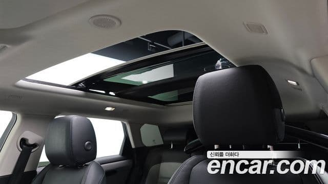 Land Rover Range Rover Evoque 2024 — ფოტო 15/20