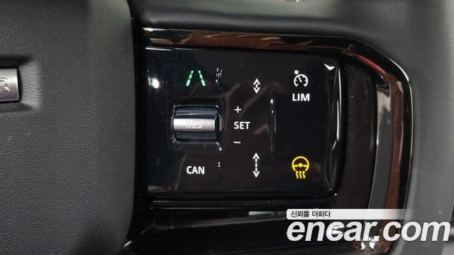 Land Rover Range Rover Evoque 2024 — ფოტო 18/20