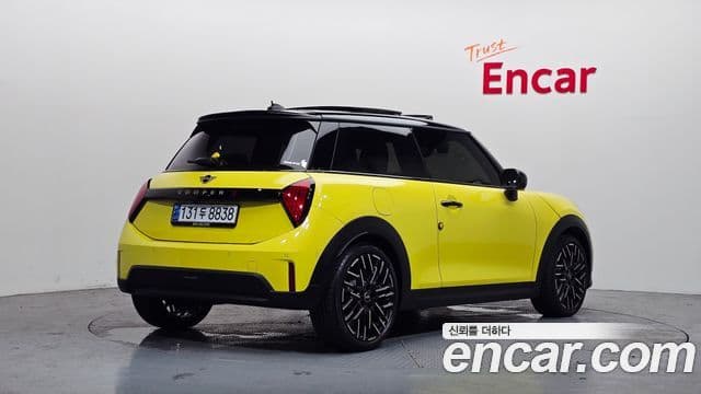 Mini Cooper S 2025 — Şəkil 2/20
