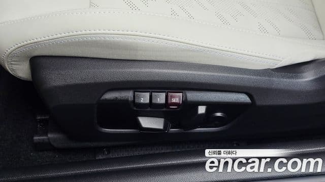 Mini Cooper S 2025 — фото 20 из 20
