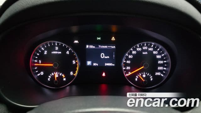 Kia Sportage The Bold 2019 — ფოტო 8/30