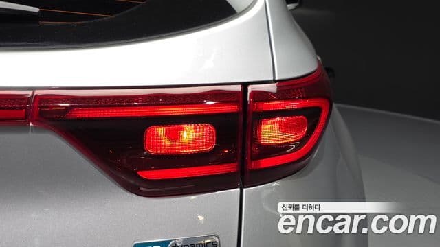 Kia Sportage The Bold 2019 — ფოტო 3/30