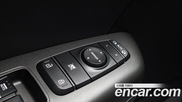 Kia Sportage The Bold 2019 — ფოტო 4/30