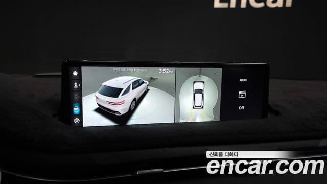 Genesis GV70 2021 — ფოტო 15/20