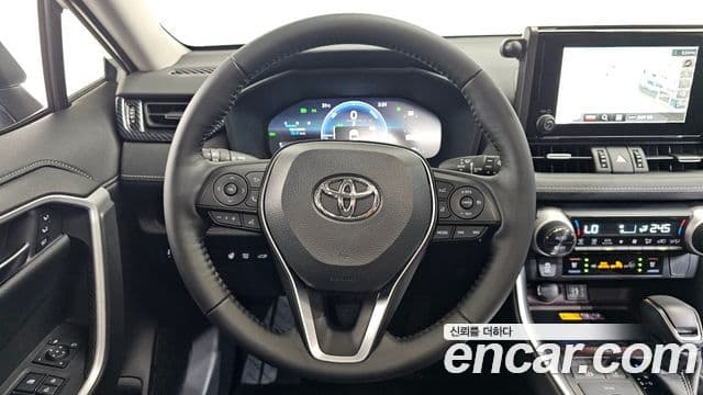 Toyota RAV4 2025 — ფოტო 12/20
