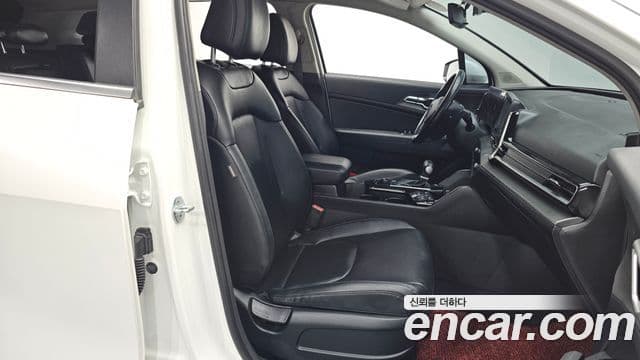 Kia Sportage 2021 — ფოტო 11/20