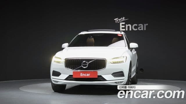 Volvo XC60 2018 — Şəkil 3/20
