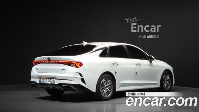 Kia K5 2021 — ფოტო 2/20