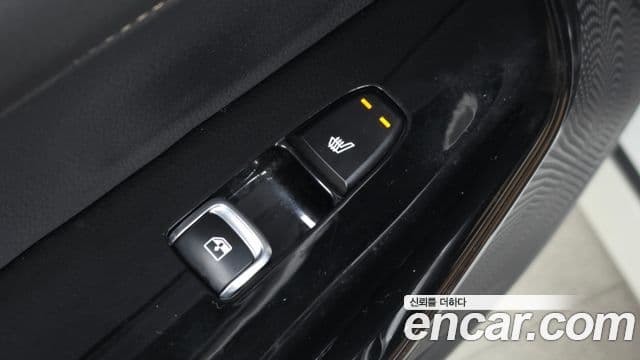 Kia K5 2021 — ფოტო 19/20