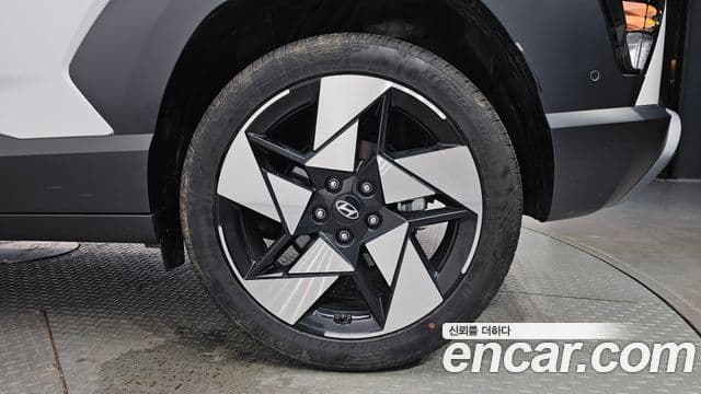 Hyundai Kona Hybrid 2025 — Şəkil 27/33
