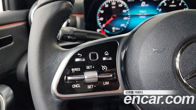 Mercedes-Benz A-Class 2021 — Şəkil 16/20