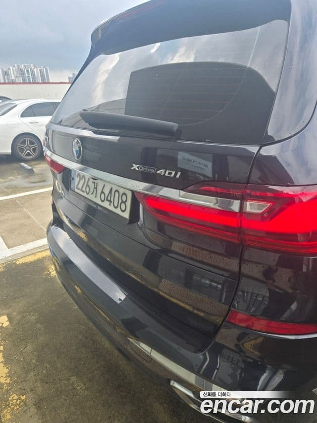 BMW X7 2022 — фото 1 из 4