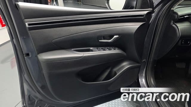 Hyundai Tucson Hybrid 2021 — Şəkil 27/31
