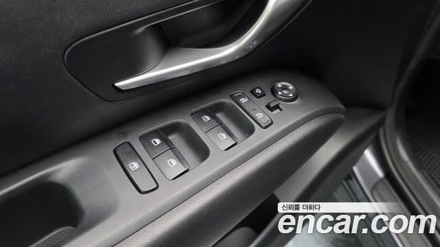 Hyundai Tucson Hybrid 2021 — Şəkil 28/31