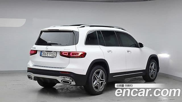 Mercedes-Benz GLB-Class 2021 — Şəkil 2/20