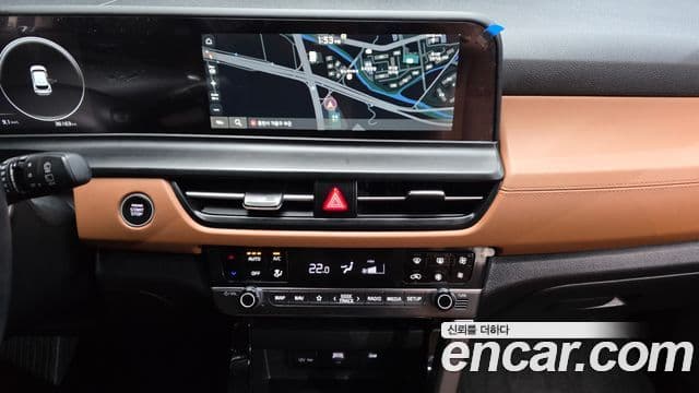 Kia Seltos 2023 — Şəkil 13/20
