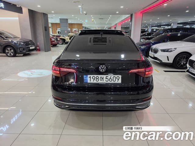 Volkswagen Jetta 2022 — Şəkil 3/19