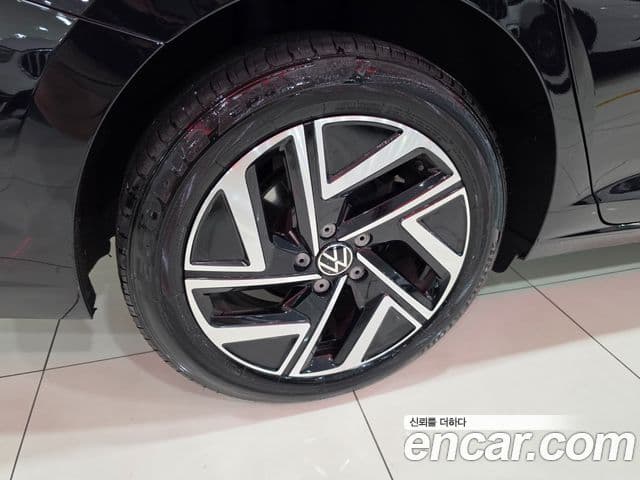 Volkswagen Jetta 2022 — Şəkil 4/19