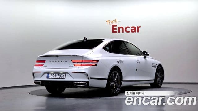 Genesis Electrified G80 2022 — ფოტო 2/20