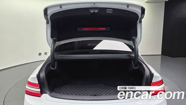Genesis Electrified G80 2022 — ფოტო 20/20