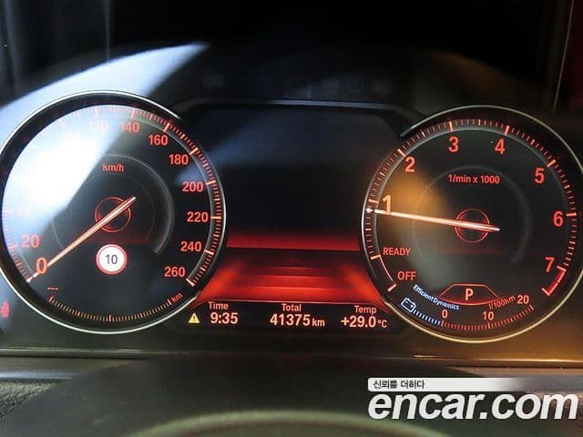 BMW 3 Series 2018 — ფოტო 7/20