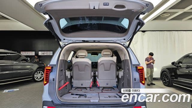 Kia Carnival 2024 — фото 20 из 20