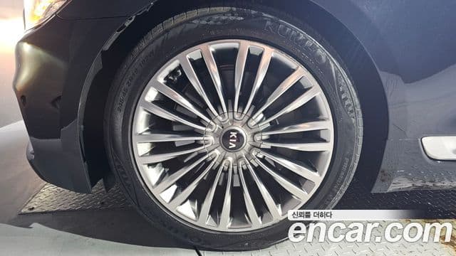Kia The K9 2018 — ფოტო 5/20