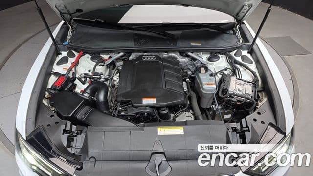 Audi A6 2019 — ფოტო 6/20