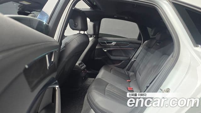 Audi A6 2019 — ფოტო 12/20