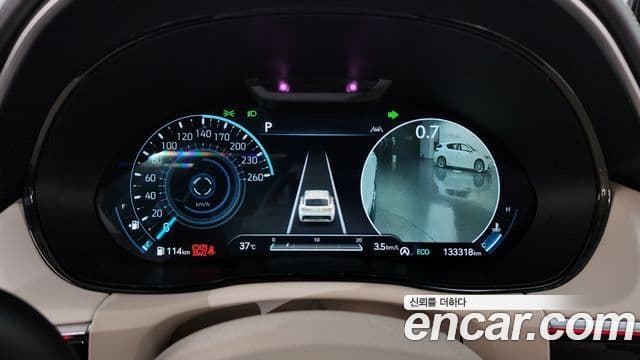 Genesis GV70 2022 — ფოტო 8/20