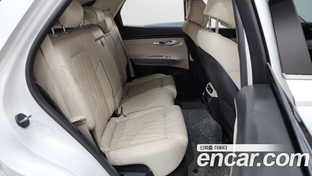 Genesis GV70 2022 — ფოტო 11/20